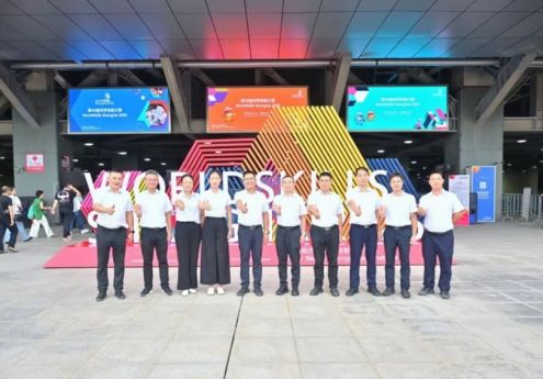 观世赛盛会 拓技能之境——广西轻工技师学院观摩第48届世界技能大赛