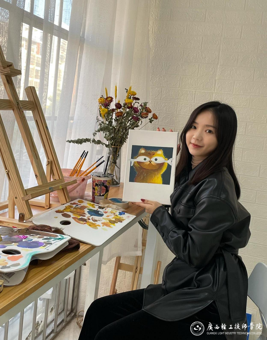 1748414505841668.png 9石欣怡.png